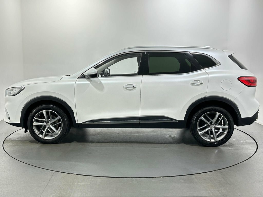 MG HS 1.5L Exclusive YHZ9741 White #4