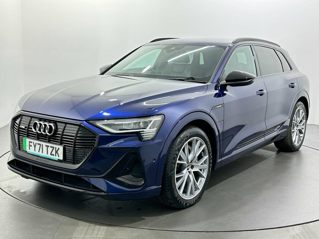 Audi E-tron Suv FY71TZK Blue #3