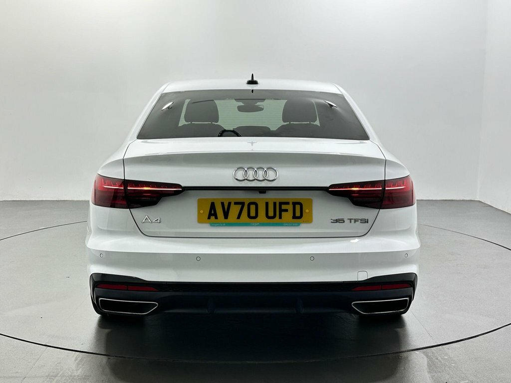 Audi A4 2L Black Edition White #6