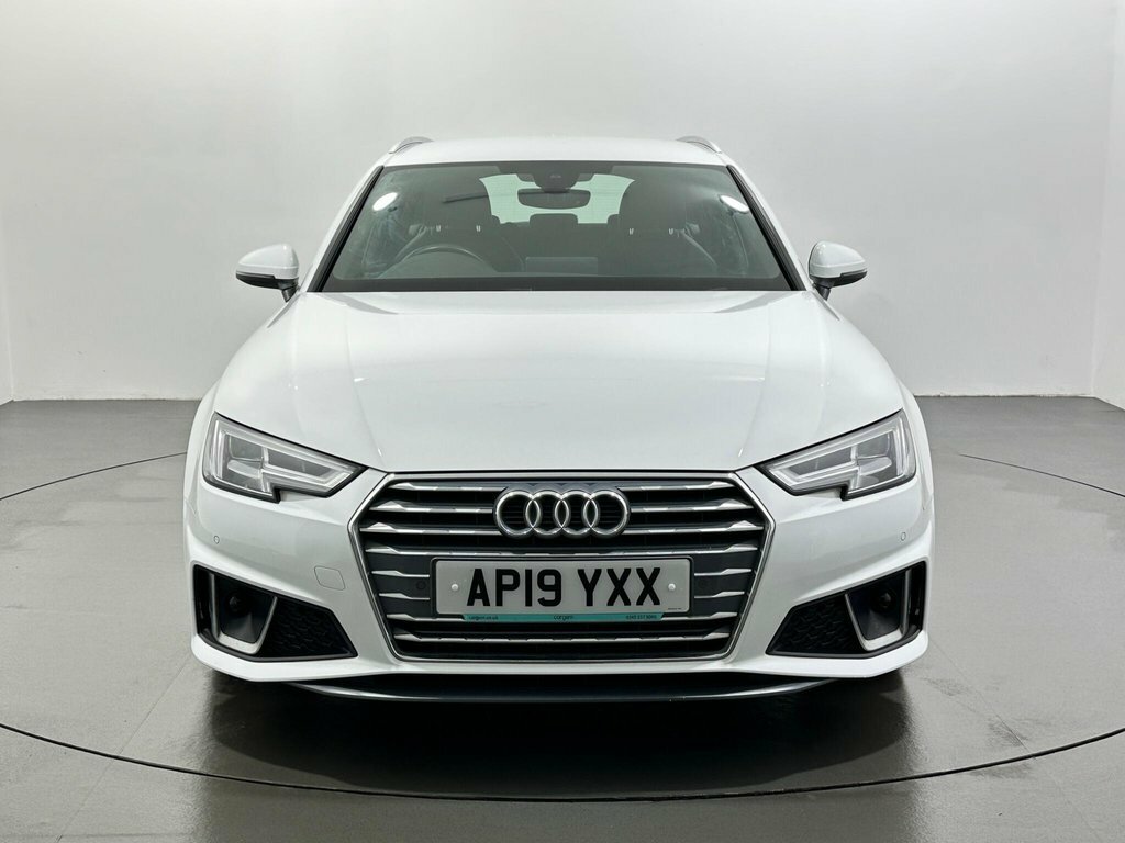 Audi A4 Avant 2L S Line White #2