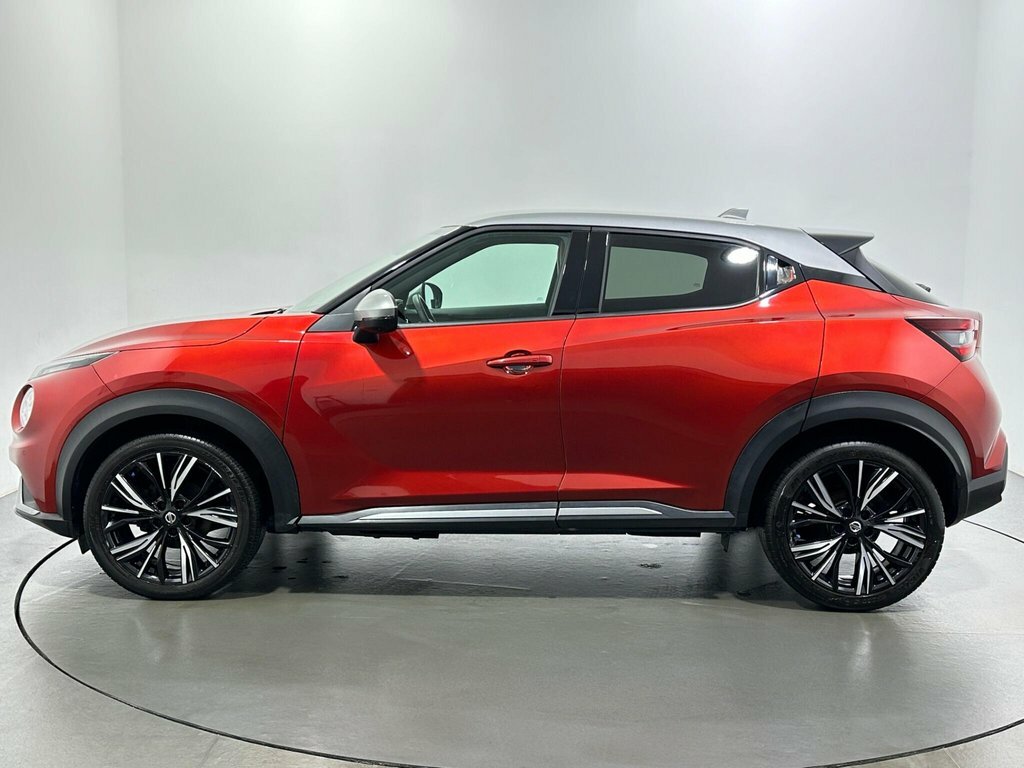 Nissan Juke 1L Tekna WU70LGW Red #4