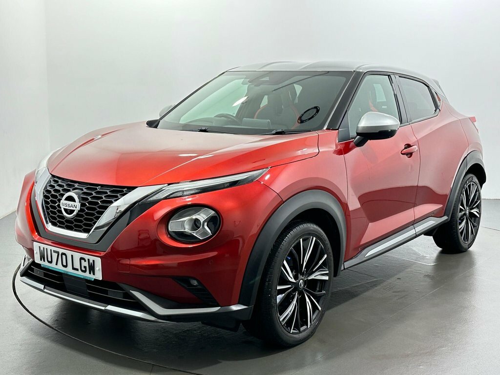 Nissan Juke 1L Tekna WU70LGW Red #3
