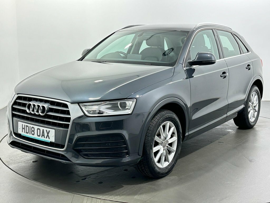 Audi Q3 2L S Line Edition Grey #3