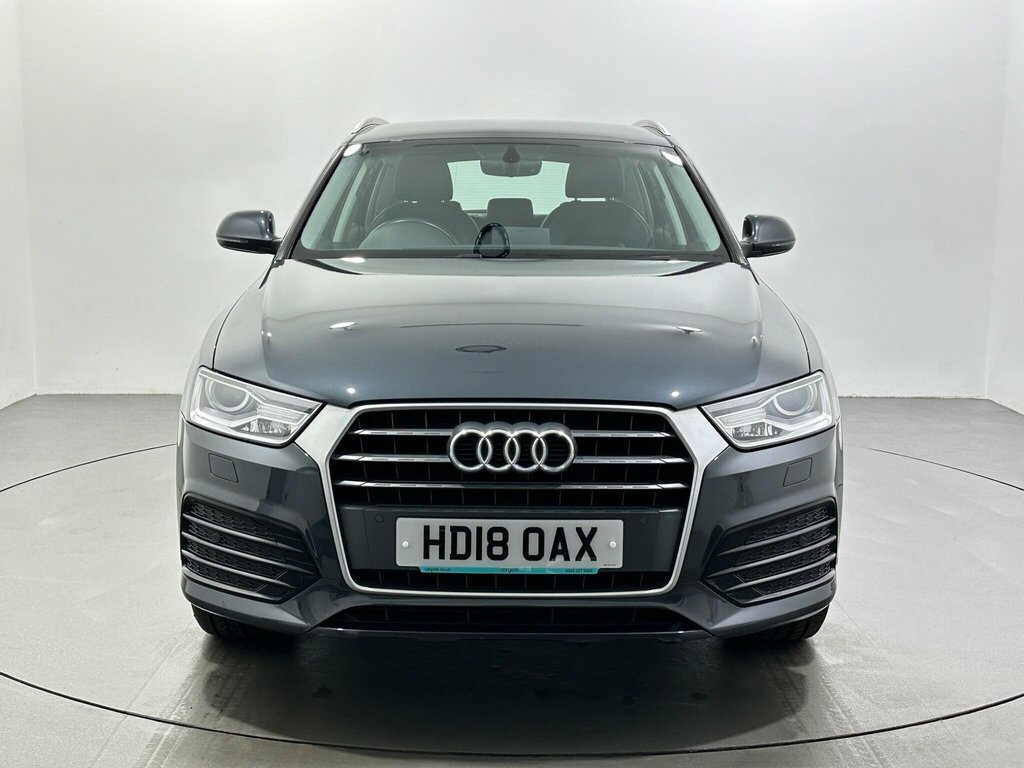 Audi Q3 2L S Line Edition Grey #2