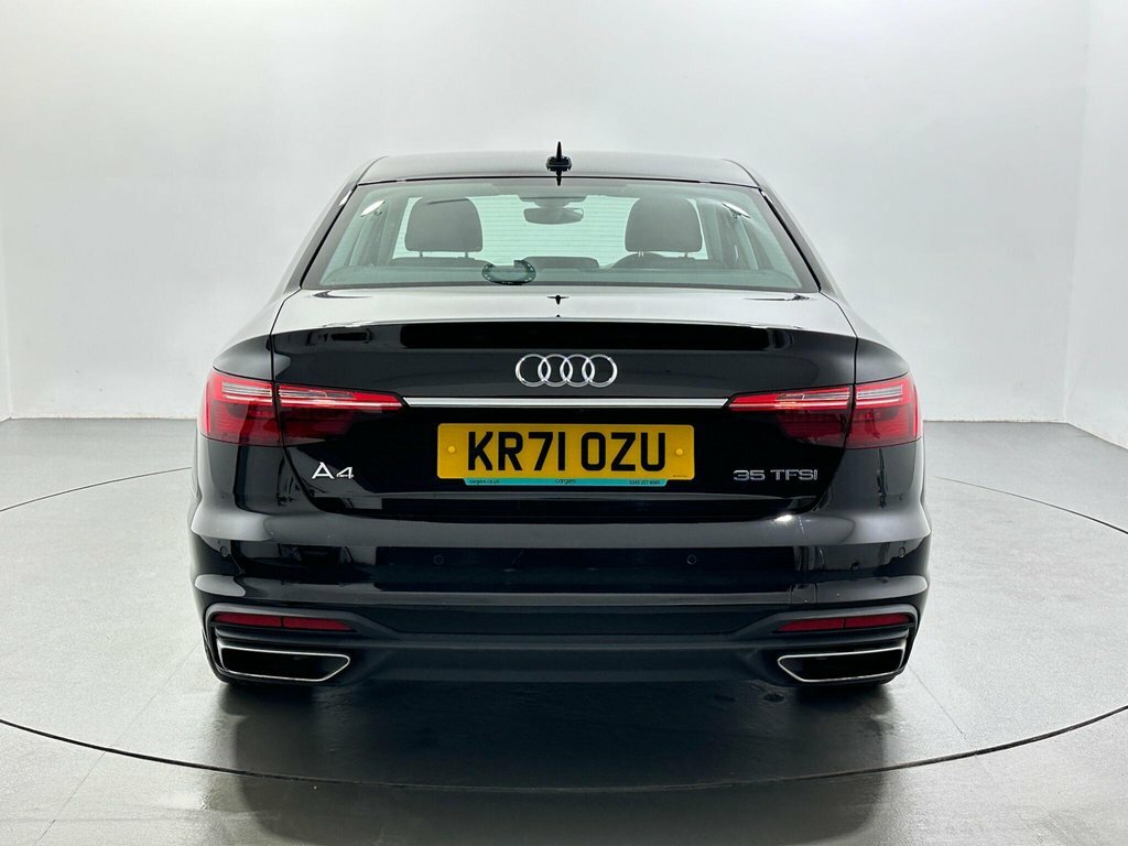 Audi A4 2L Technik KR71OZU Black #6