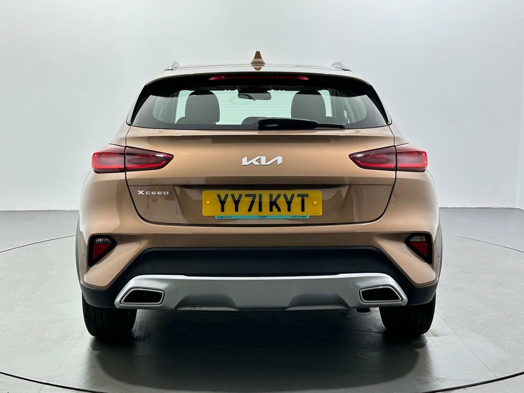Kia Xceed 1L 2 Brown #6
