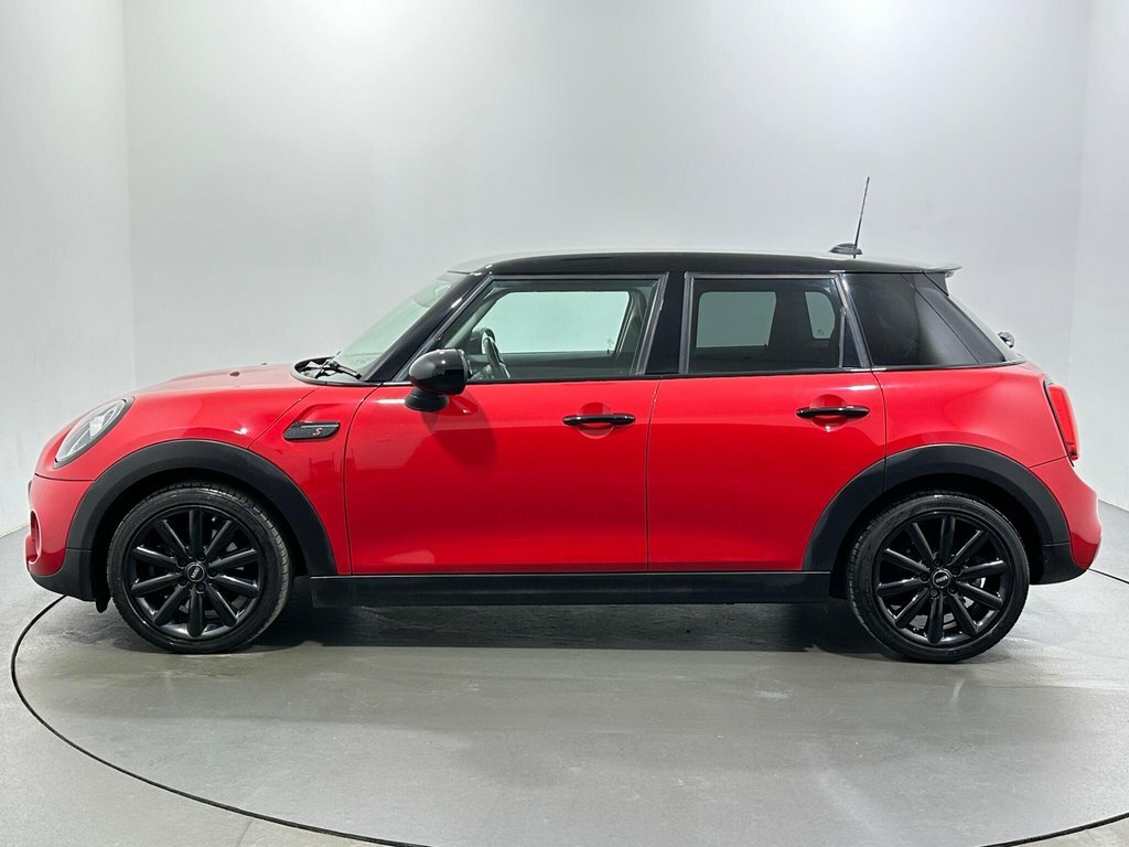 Mini Hatch 2L Cooper S RA18UYW Red #4