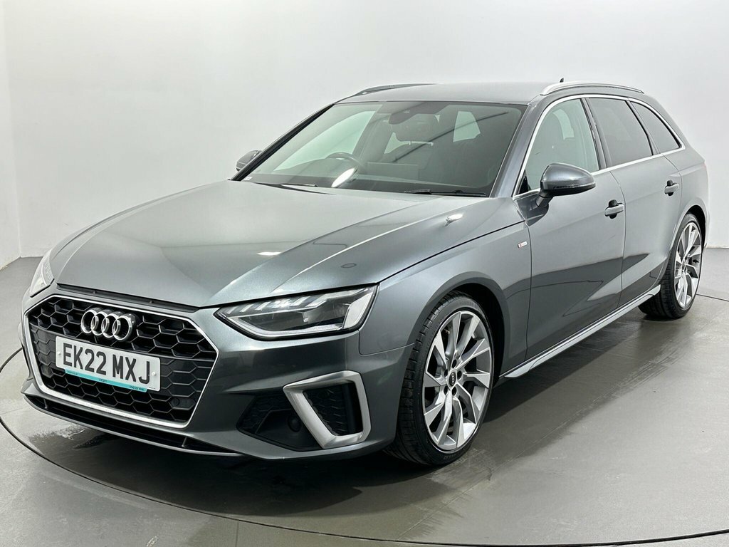 Audi A4 Avant 2L S Line EK22MXJ Grey #3