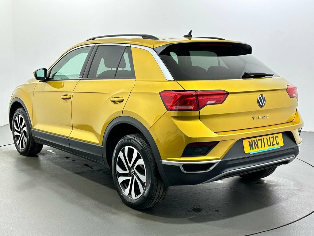 Volkswagen T-Roc 1L Active WN71UZC Yellow #5