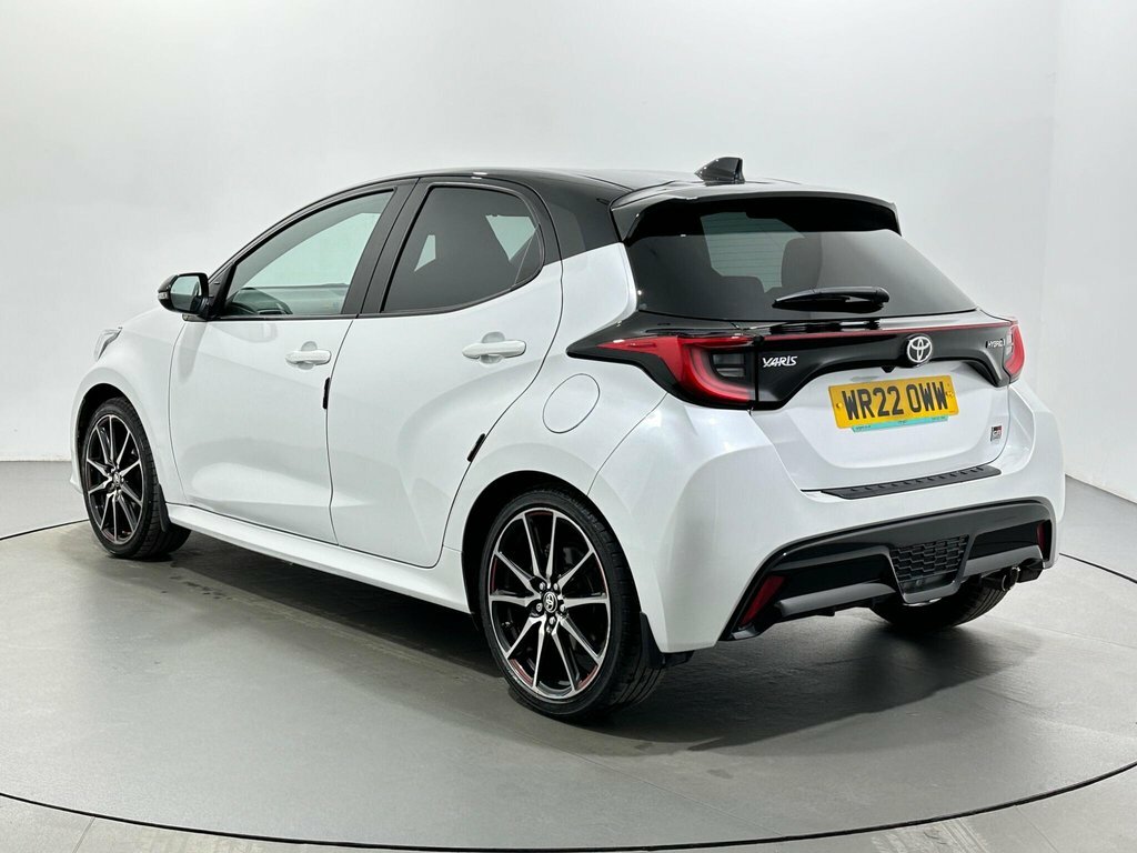 Toyota Yaris 1.5L Gr Sport WR22OWW White #5