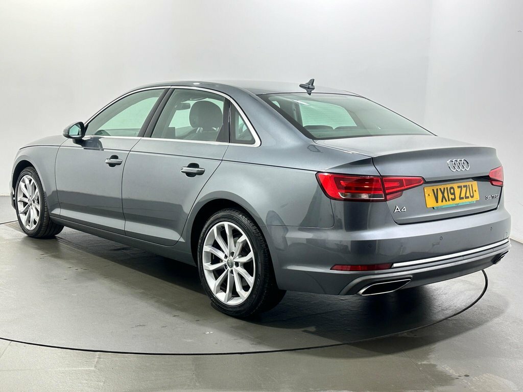 Audi A4 2L Sport VX19ZZU Grey #5