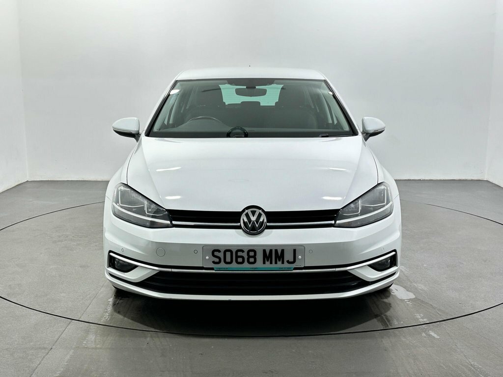 Volkswagen Golf 2L Gt SO68MMJ White #2