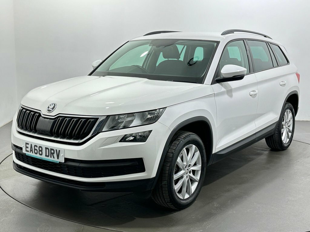 Skoda Kodiaq 2L Se EA68DRV White #3