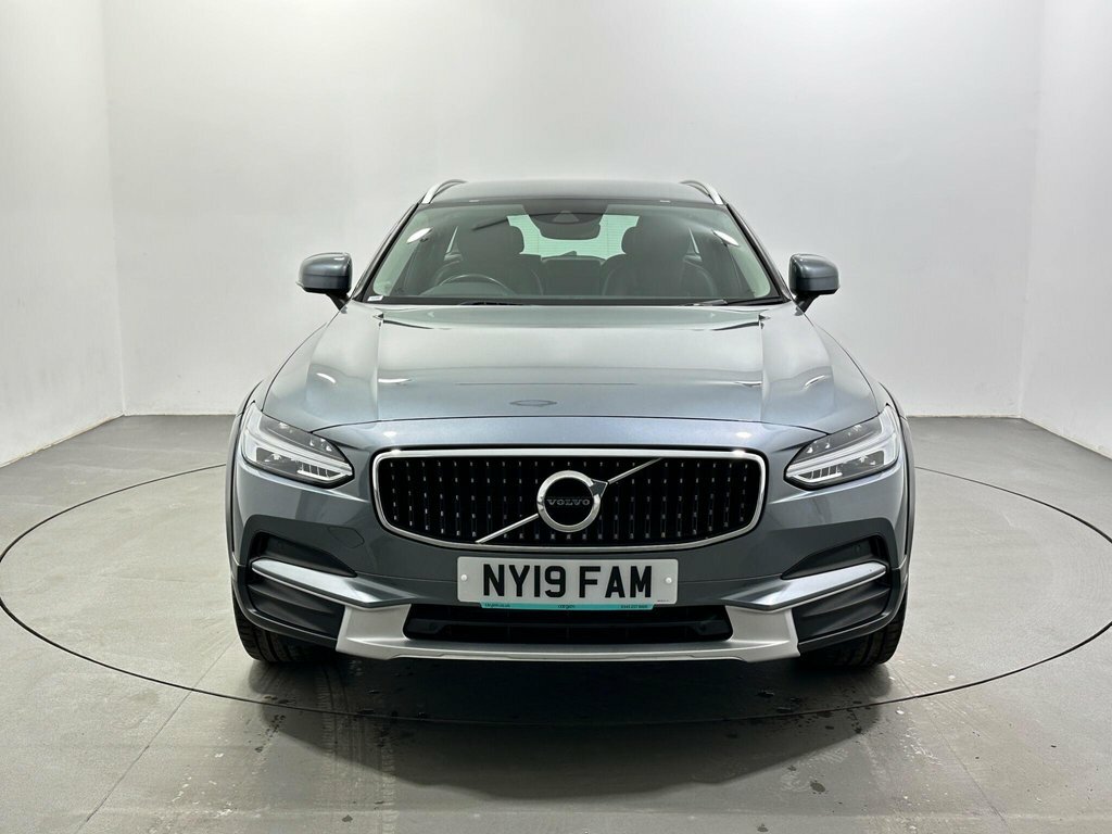 Volvo V90 Cross Country Estate NY19FAM Grey #2