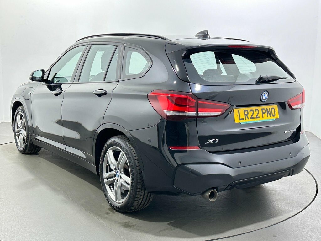 BMW X1 1.5L M Sport LR22PNO Black #5