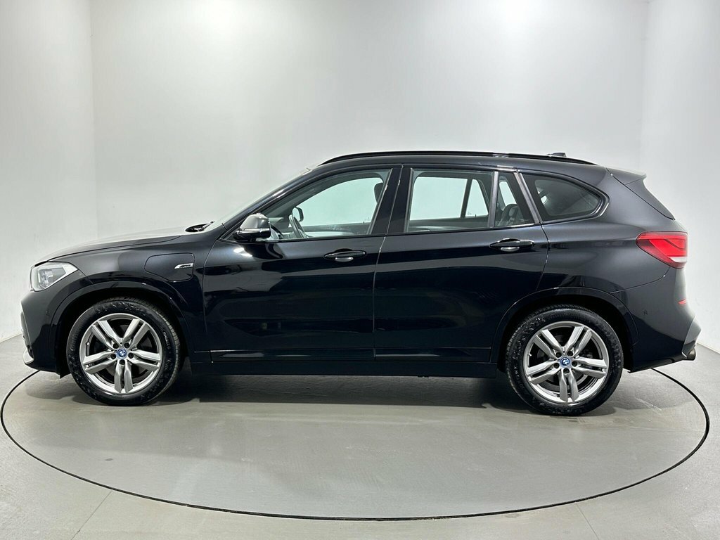BMW X1 1.5L M Sport LR22PNO Black #4