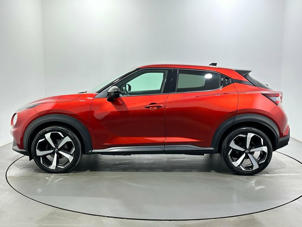 Nissan Juke 1L Tekna LF23HXS Red #4