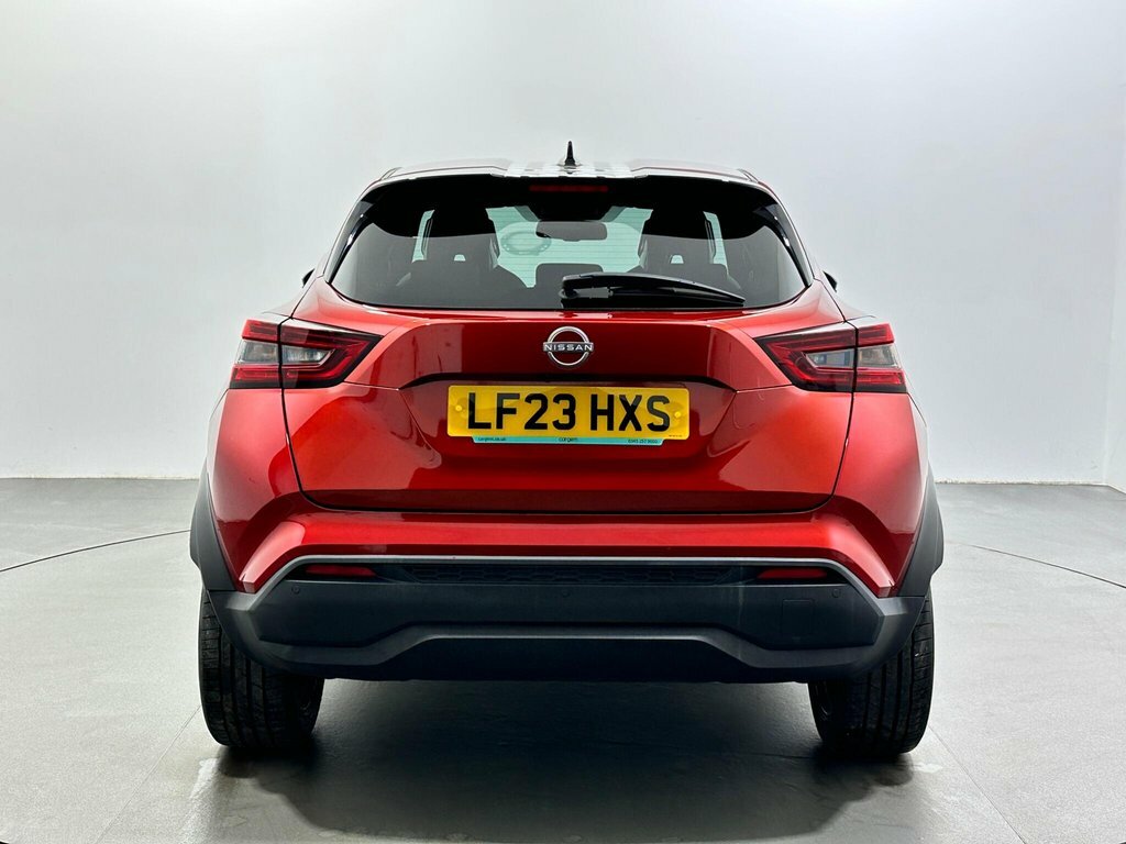 Nissan Juke 1L Tekna LF23HXS Red #6