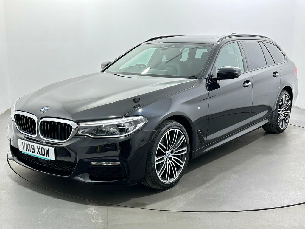 BMW 5 Series 2L M Sport VK19XDW Black #3