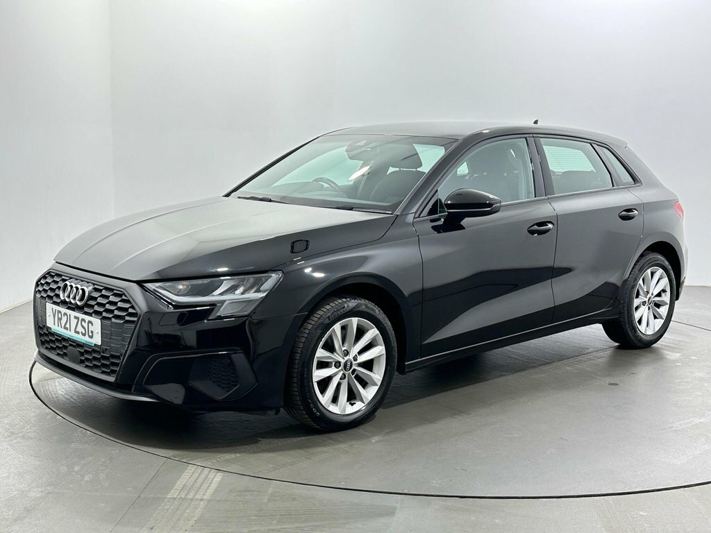 Audi A3 2L Technik YR21ZSG Black #3