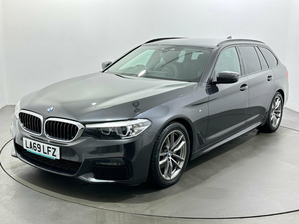 BMW 5 Series 2L M Sport LA69LFZ Grey #3