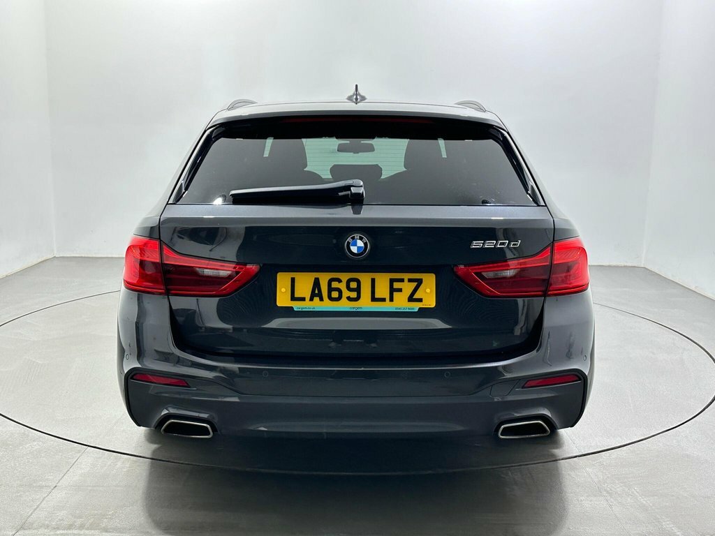 BMW 5 Series 2L M Sport LA69LFZ Grey #6