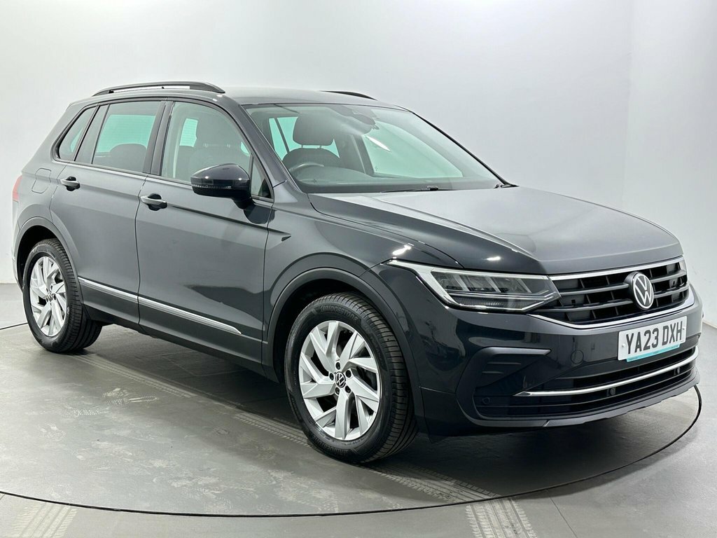 Volkswagen Tiguan 2L Life Grey