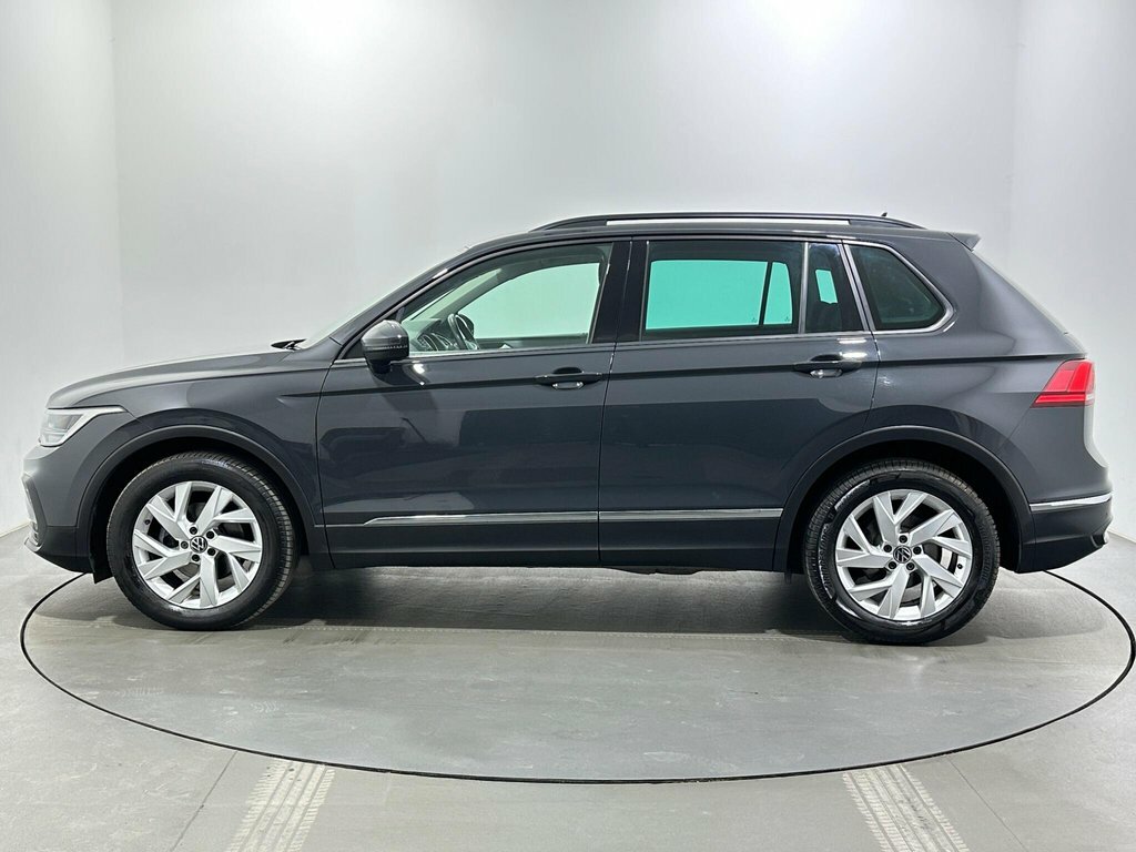 Volkswagen Tiguan 2L Life Grey #4