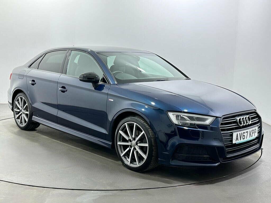 Audi A3 2L Black Edition Blue