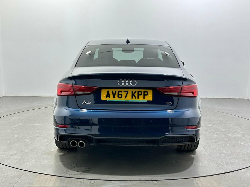 Audi A3 2L Black Edition AV67KPP Blue #6