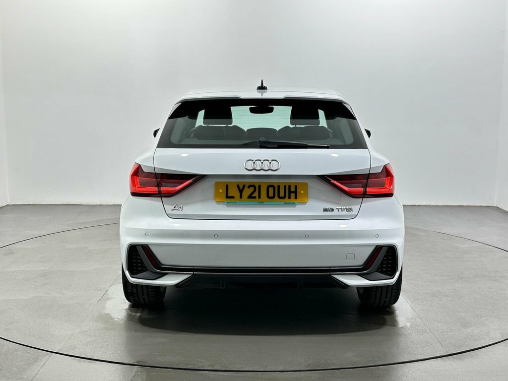 Audi A1 1L S Line LY21OUH White #6