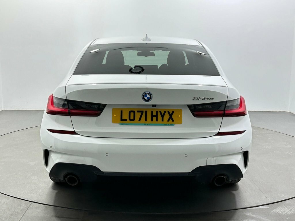 BMW 3 Series 2L M Sport LO71HYX White #6