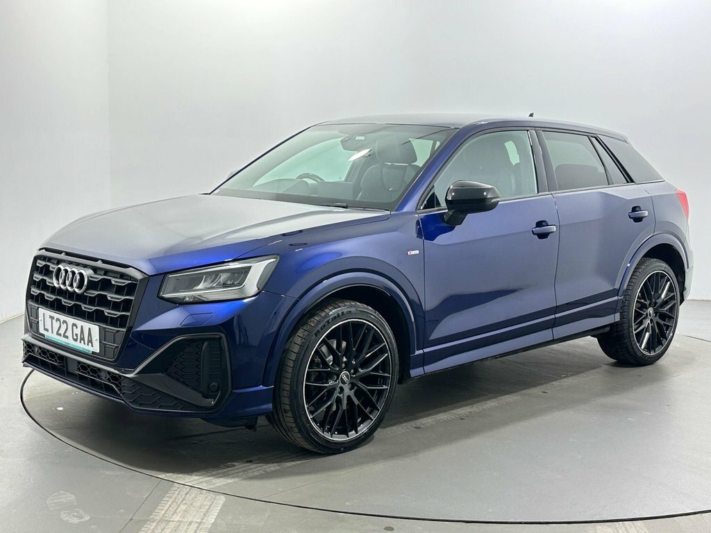 Audi Q2 1L Black Edition LT22GAA Blue #3