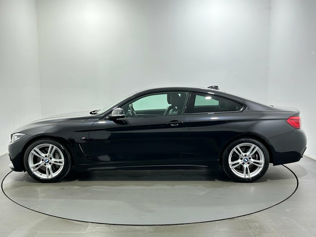 BMW 4 Series 3L M Sport RE17OMA Black #4