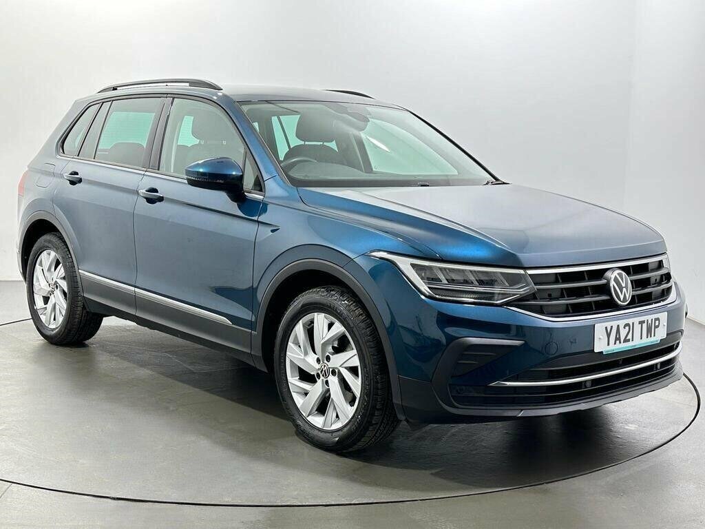 Volkswagen Tiguan 1.5L Life Blue