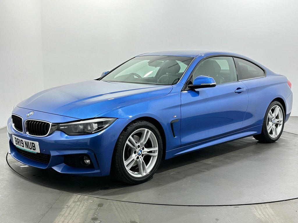 BMW 4 Series 3L M Sport BR19NUB Blue #3