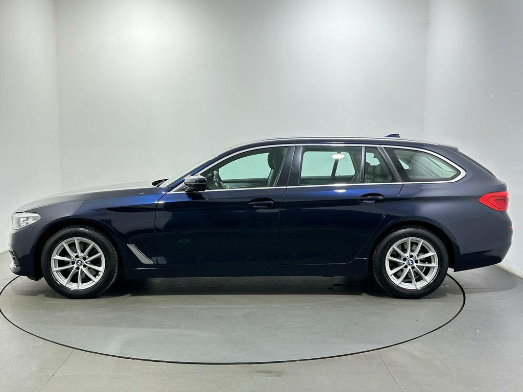 BMW 5 Series 2L Se AE68NMO Blue #4