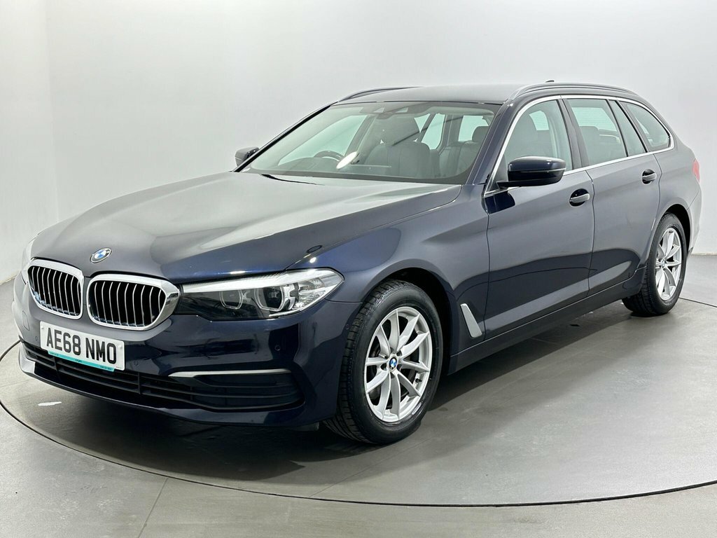 BMW 5 Series 2L Se AE68NMO Blue #3