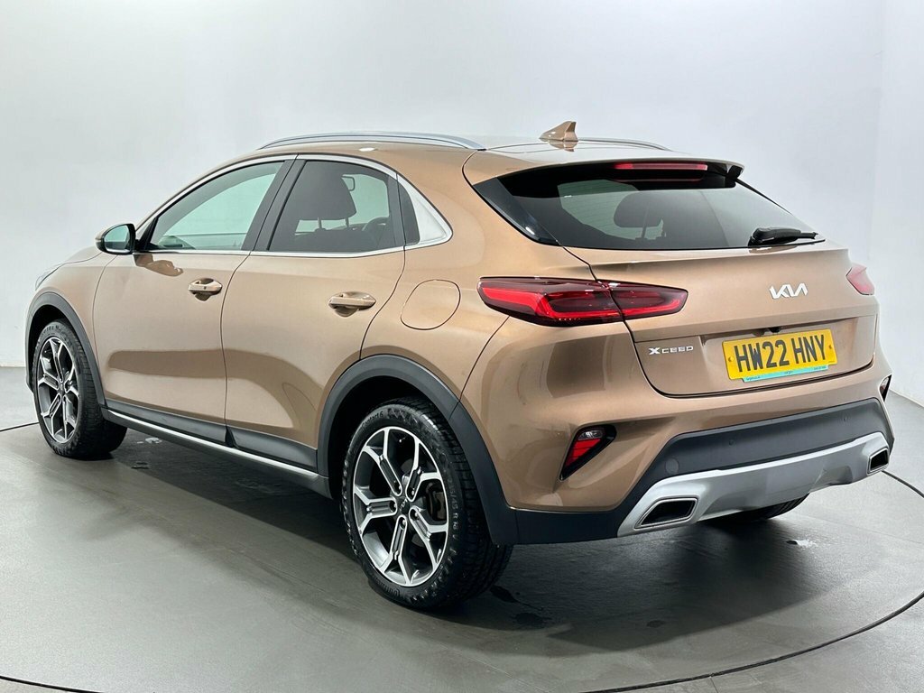 Kia Xceed 1.5L 3 HW22HNY Brown #5