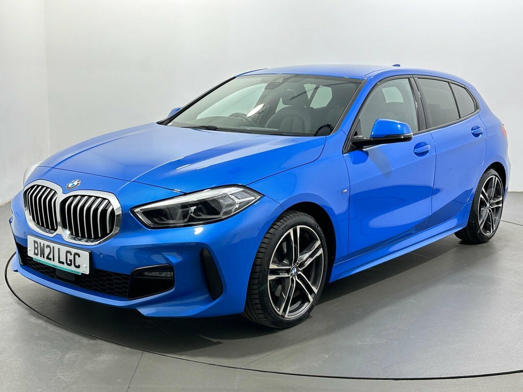 BMW 1 Series 1.5L M Sport BW21LGC Blue #3