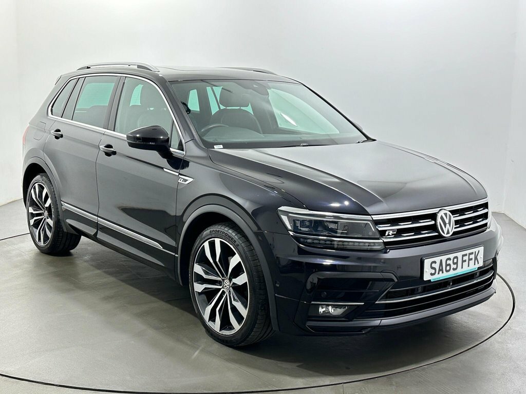 Volkswagen Tiguan 2L R-line Black