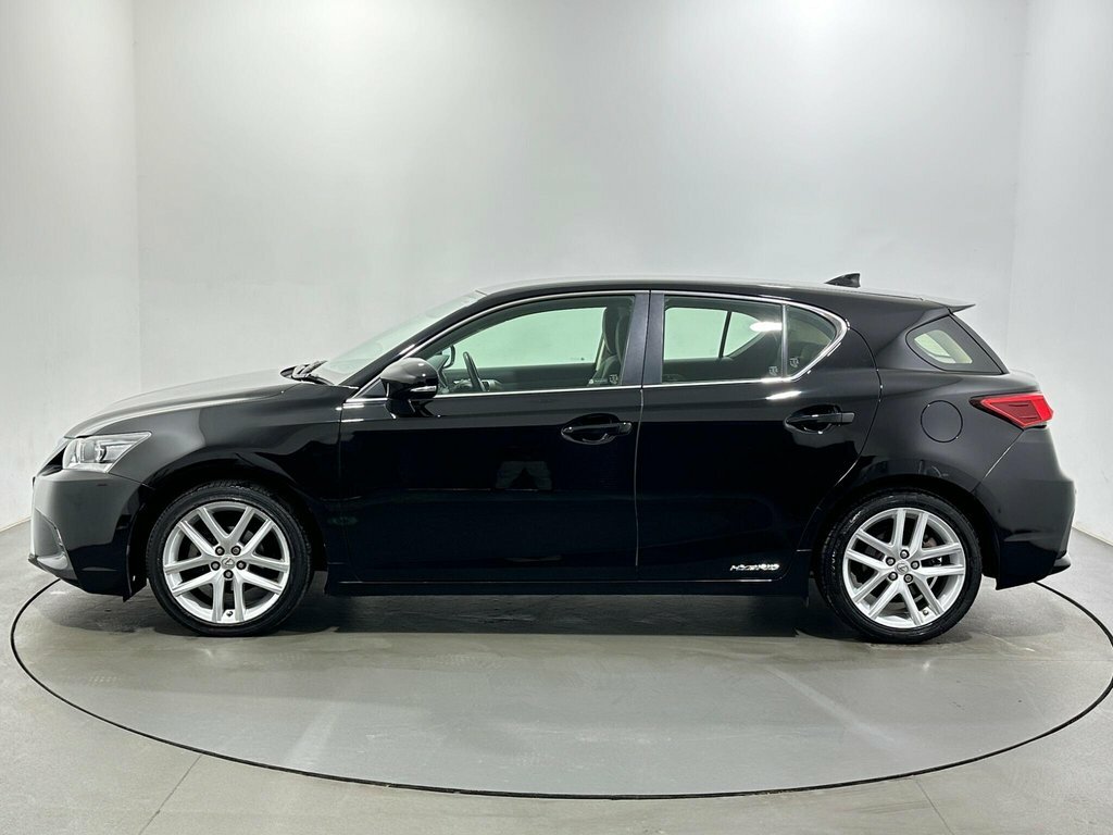 Lexus CT 200H Black #4