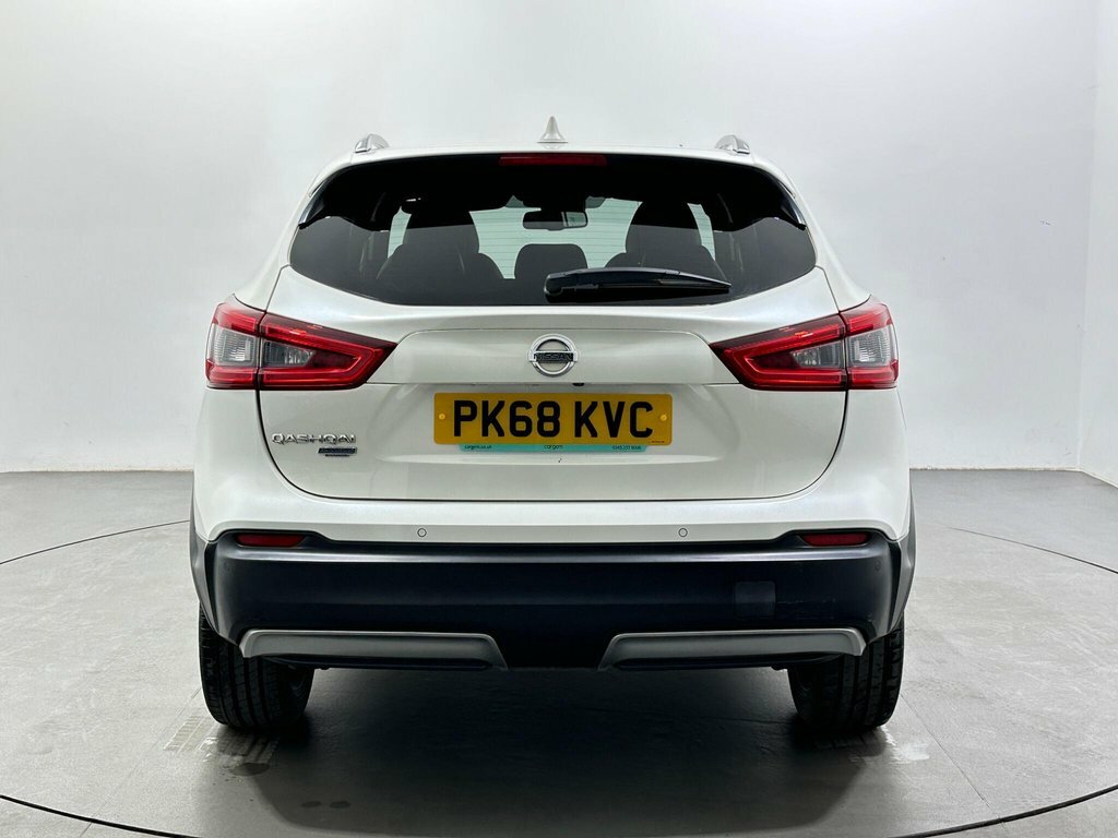 Nissan Qashqai 1.3L Tekna PK68KVC White #6