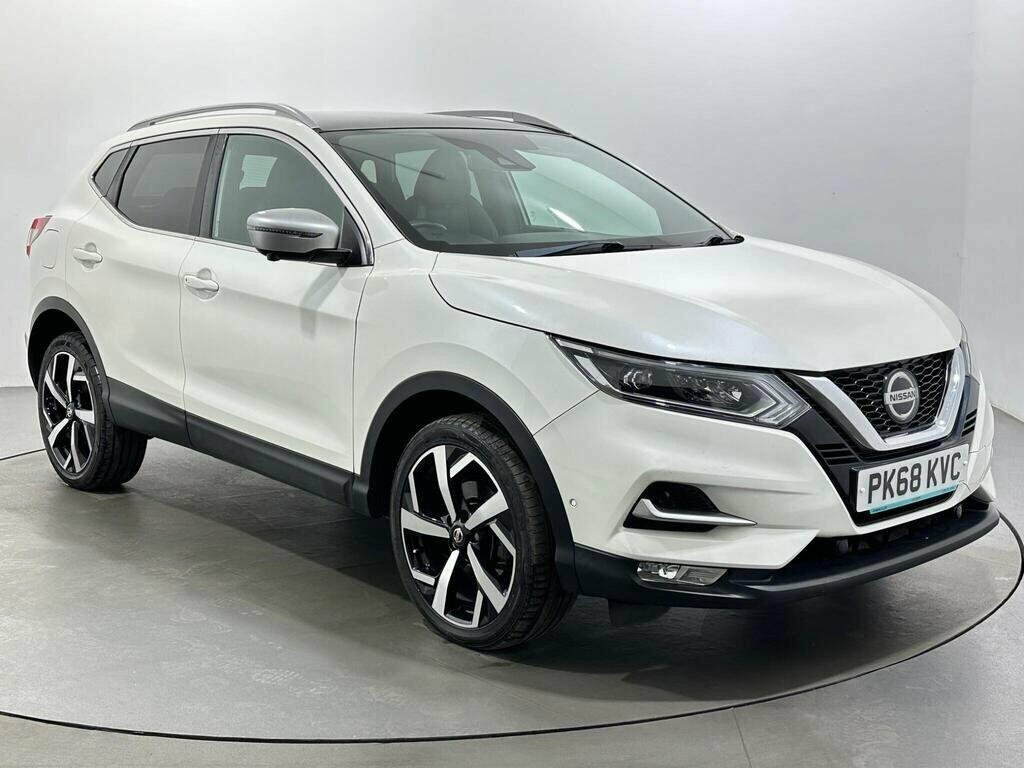 Nissan Qashqai 1.3L Tekna PK68KVC White