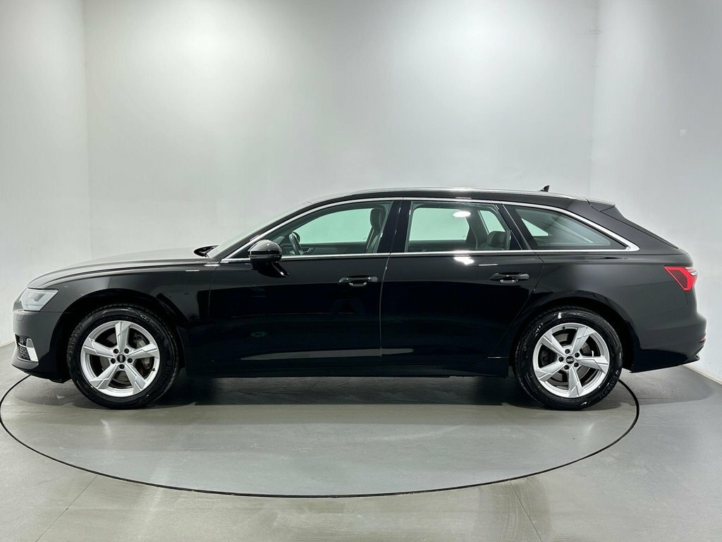 Audi A6 Avant 2L Sport Black #4