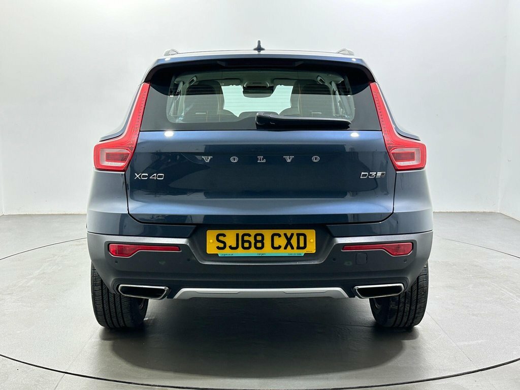 Volvo XC40 2L Inscription SJ68CXD Blue #6