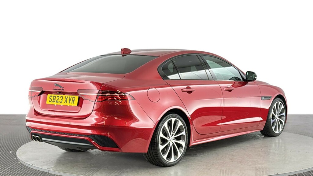 Jaguar XE 2.0 D200 Mhev R-dynamic Se Black Saloon Red #4