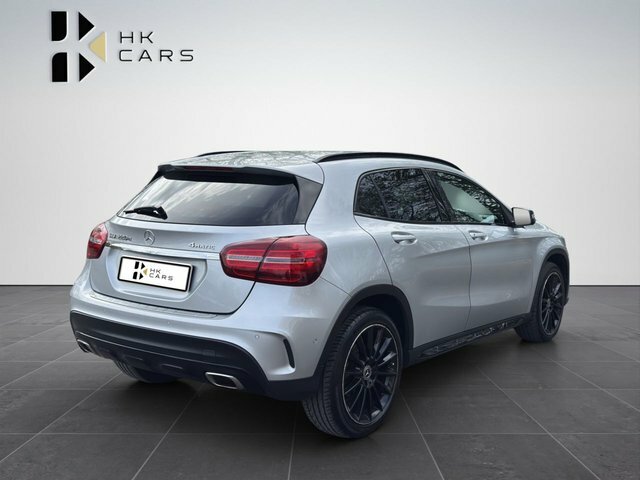 Mercedes-Benz GLA Class 2.1 Gla220d Amg Line Premium Suv 7G-d WV68GYK Silver #4