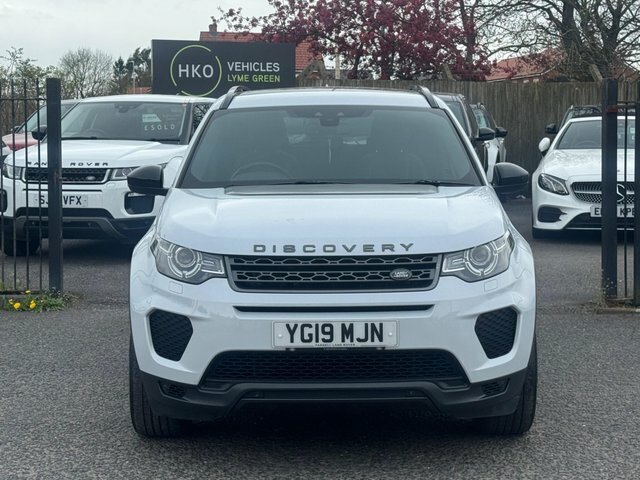 Land Rover Discovery Sport 2019 2.0 Td4 Landmark 4Wd Euro 6 Ss YG19MJN White #2