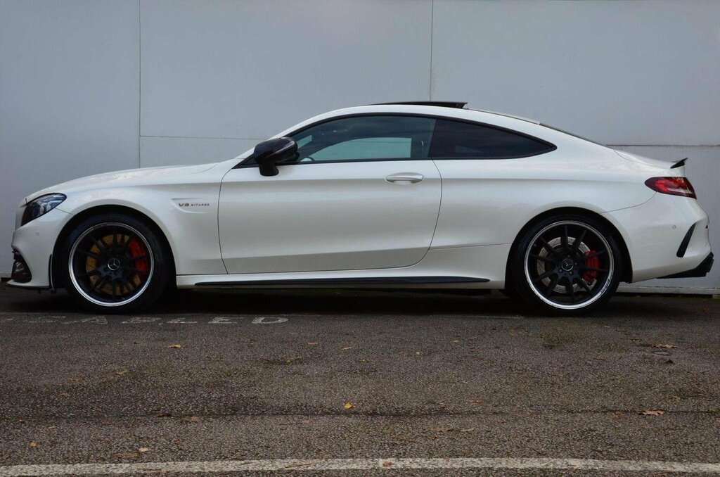 Mercedes-Benz C Class Coupe 4.0 C63 V8 Biturbo Amg S Premium Plus Spds AD19YCU White #4